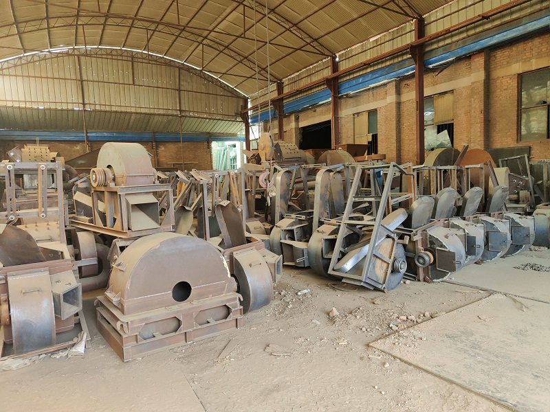 Mushroom garden wood grinder sawdust crusher