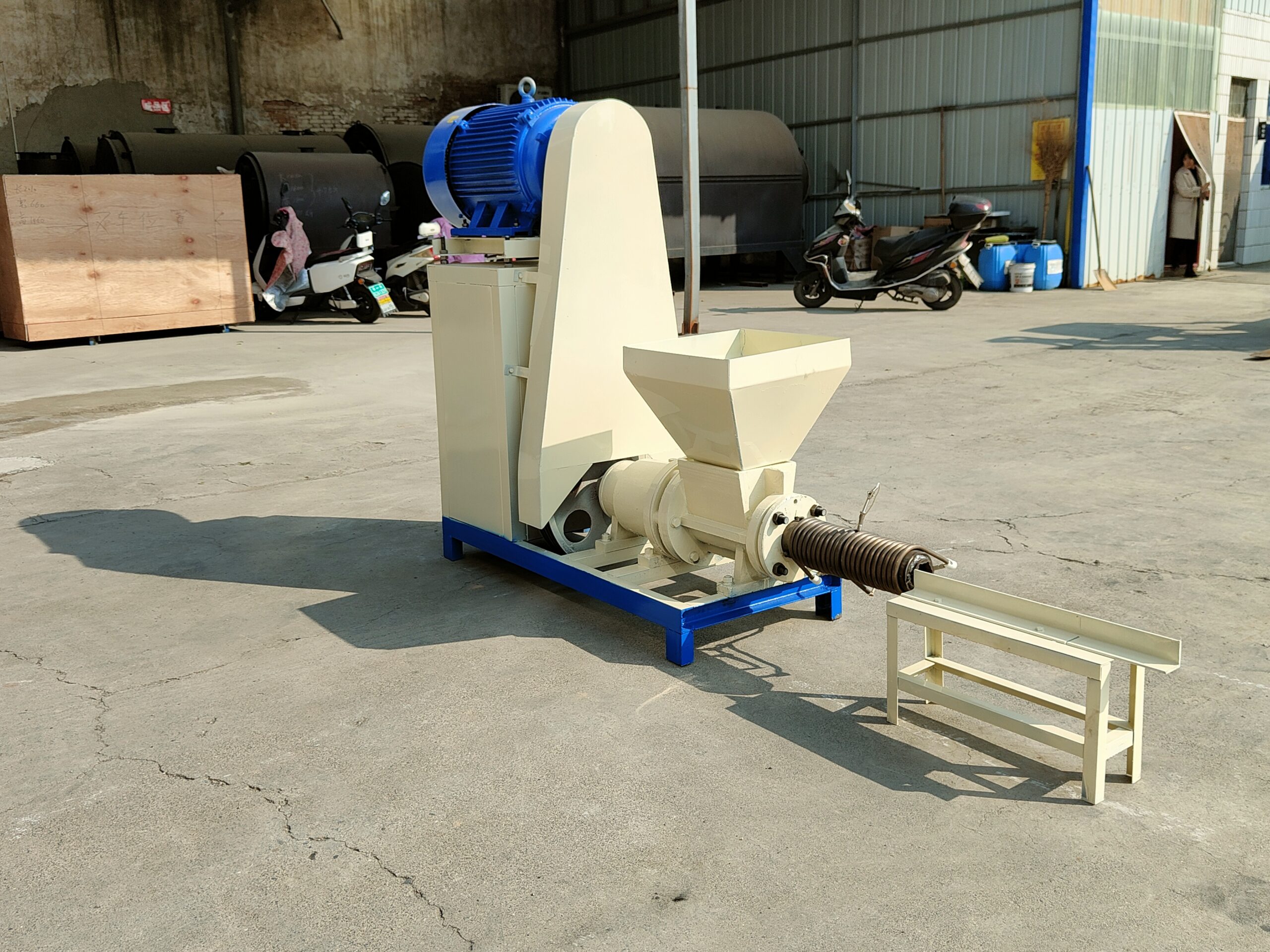 Sawdust Briquette Processing Line Charcoal Press Machine