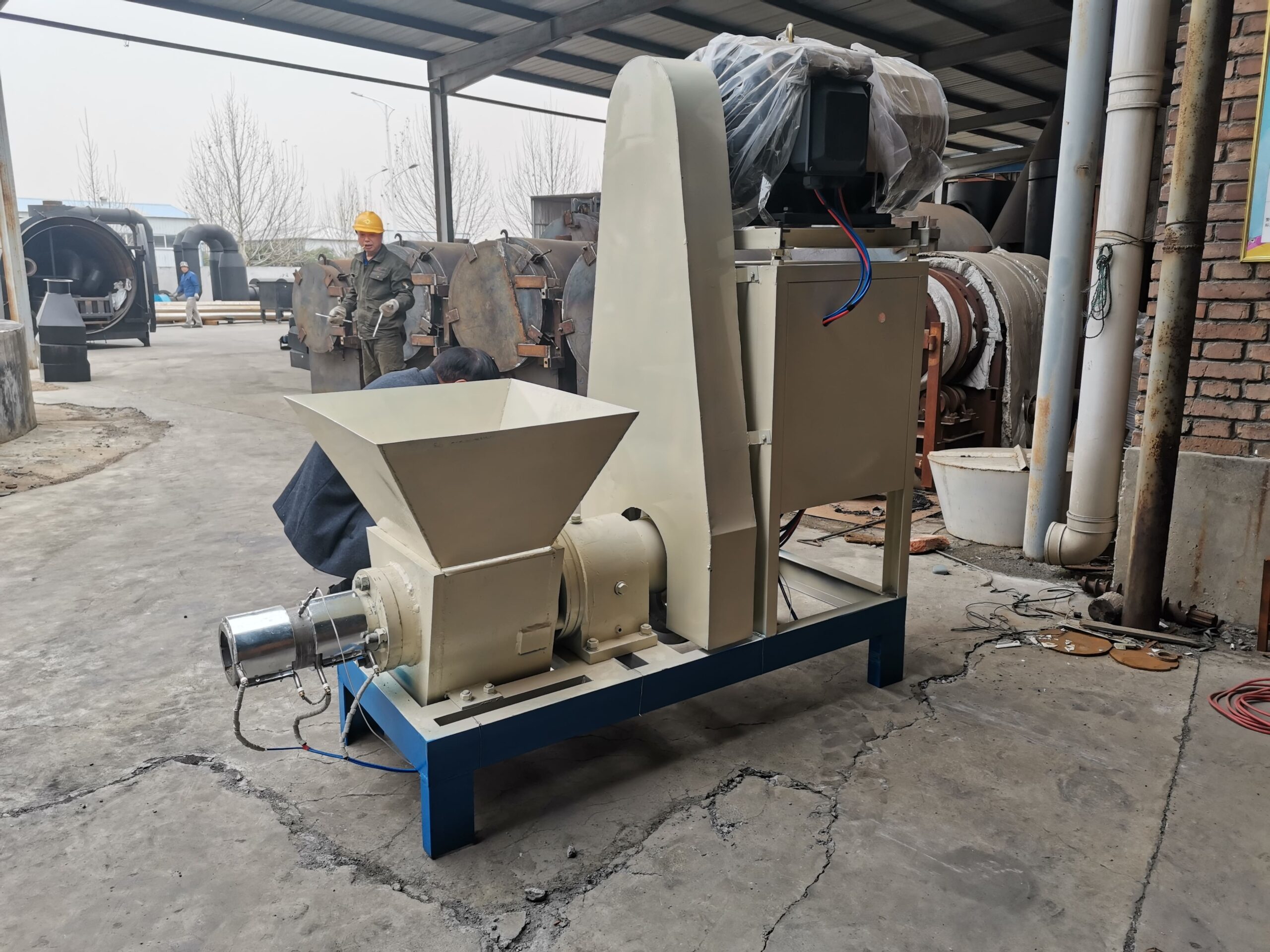 Chip Coconut Shell Corn Cob Wood biomass Briquette machine