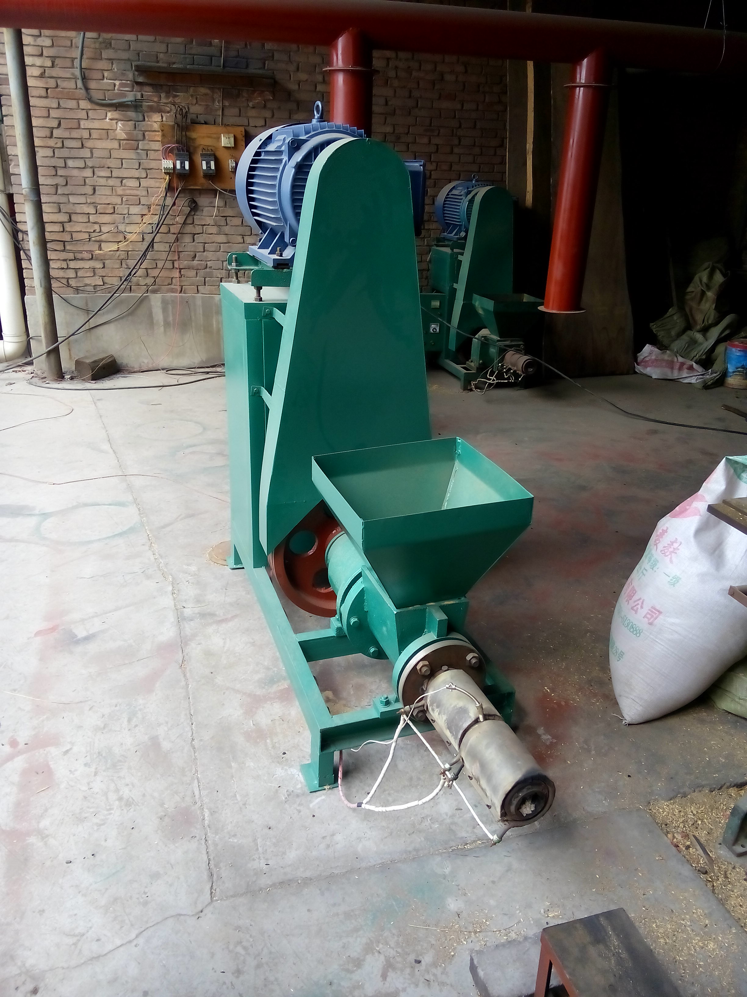 Endurable hot selling charcoal briquette machine