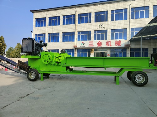Diesel Log Wood Crusher Machine For Producing Sawdust