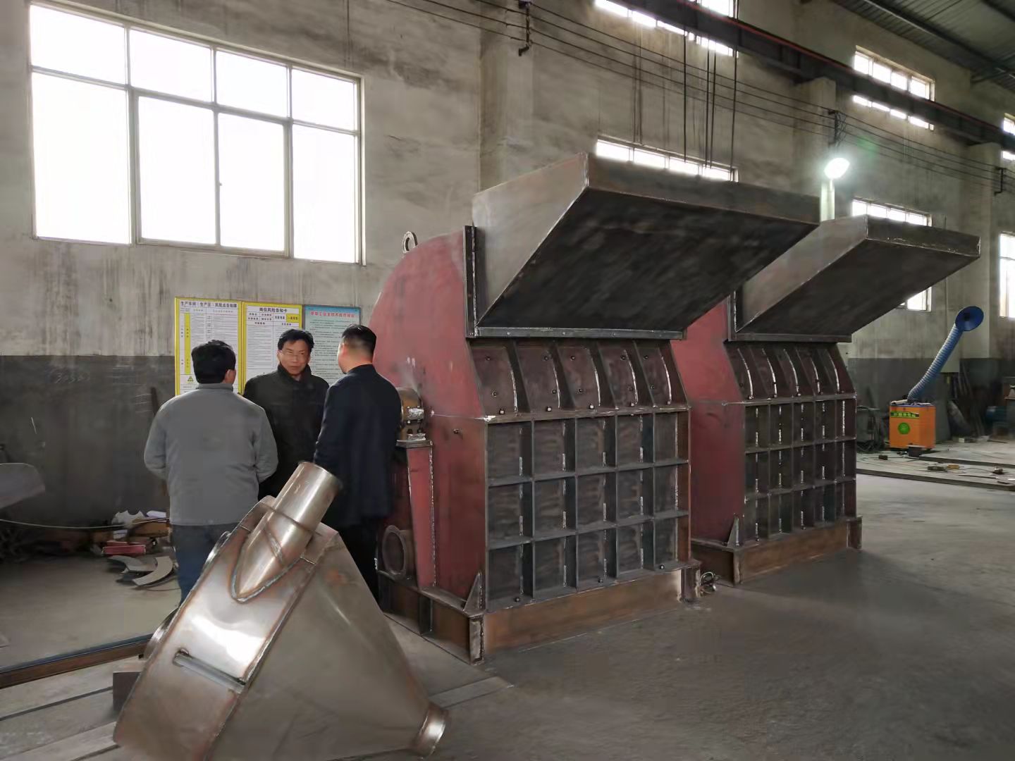 olive crusher natural woodpile crusher