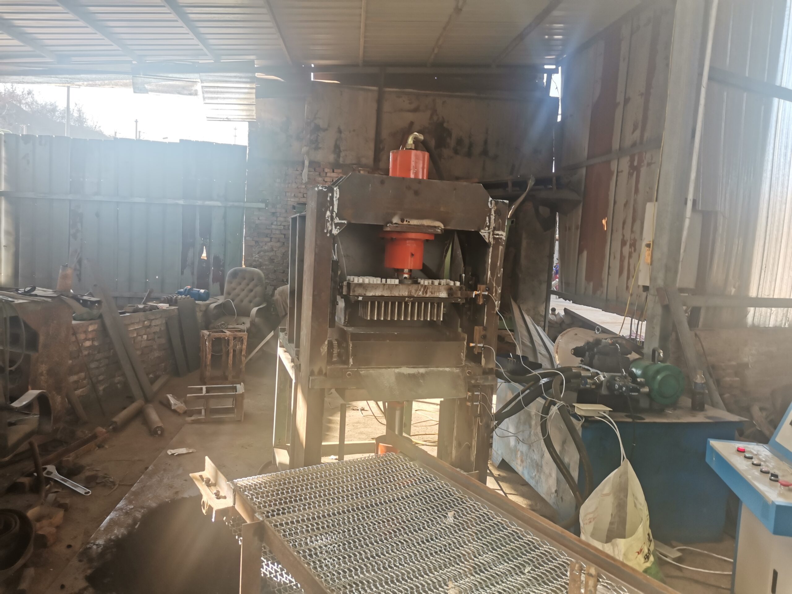 Shisha cube shape machine