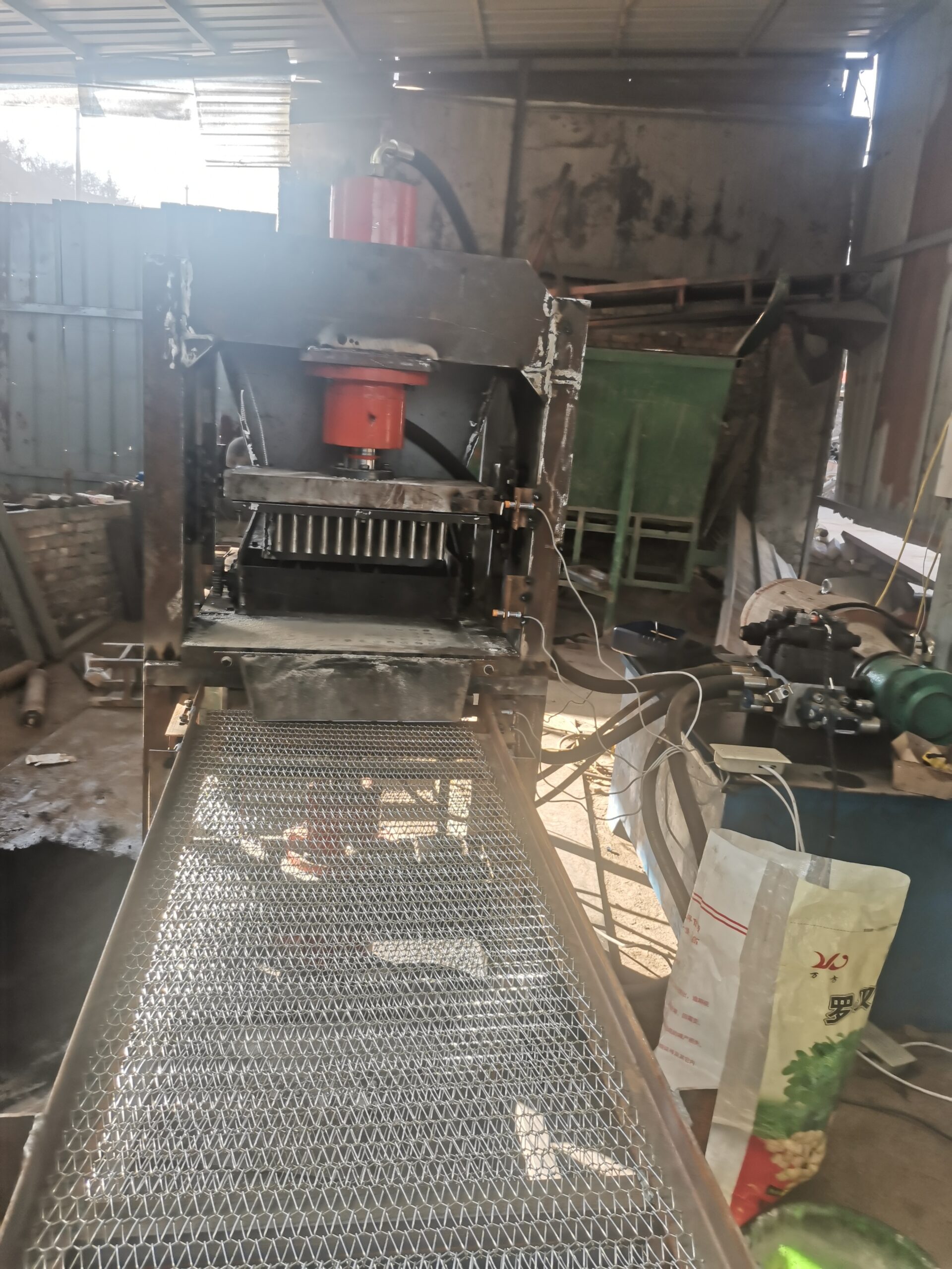 Hookah Charcoal powder machine