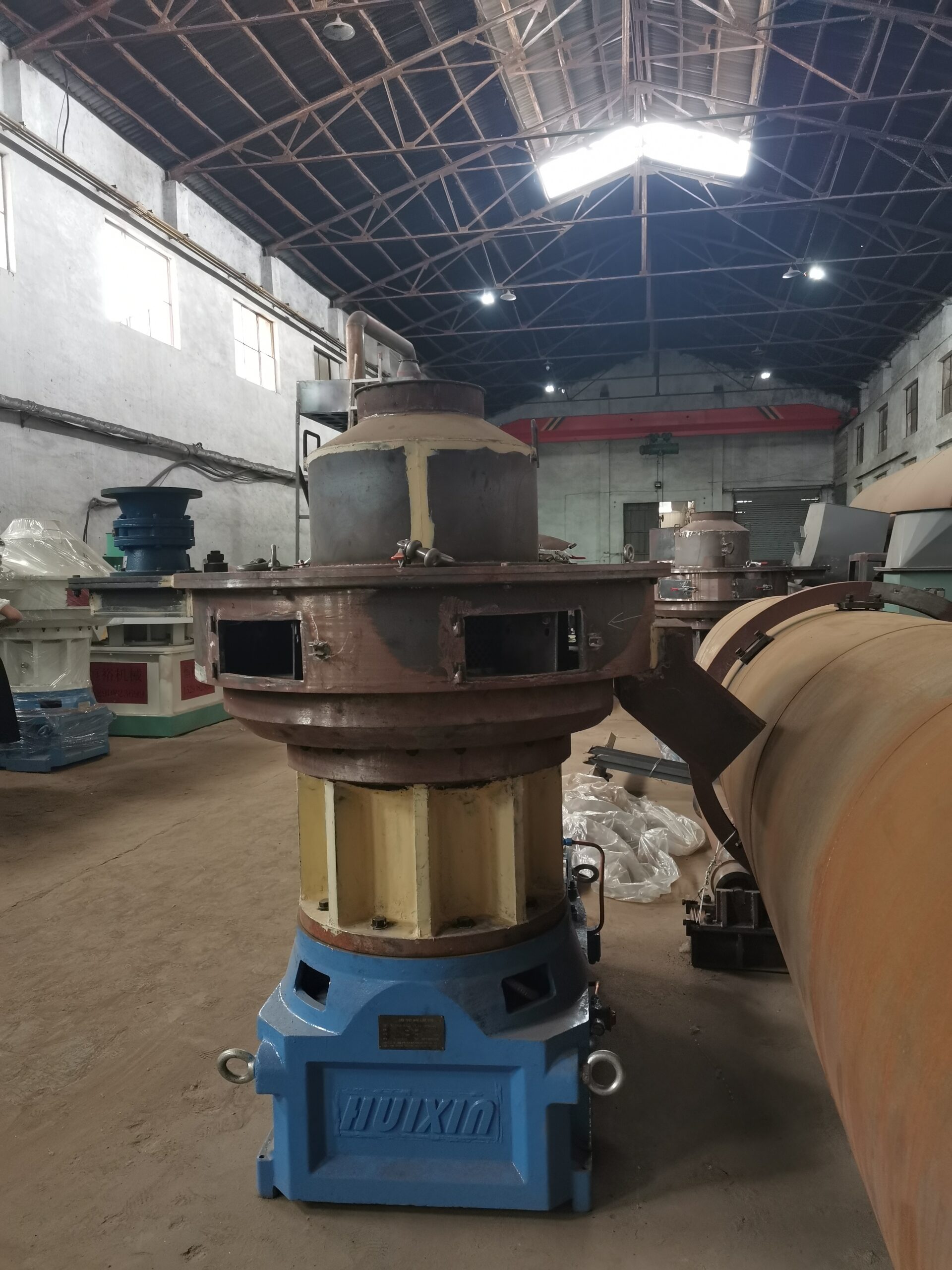 Flat die biomass sawdust pellet mill making machine