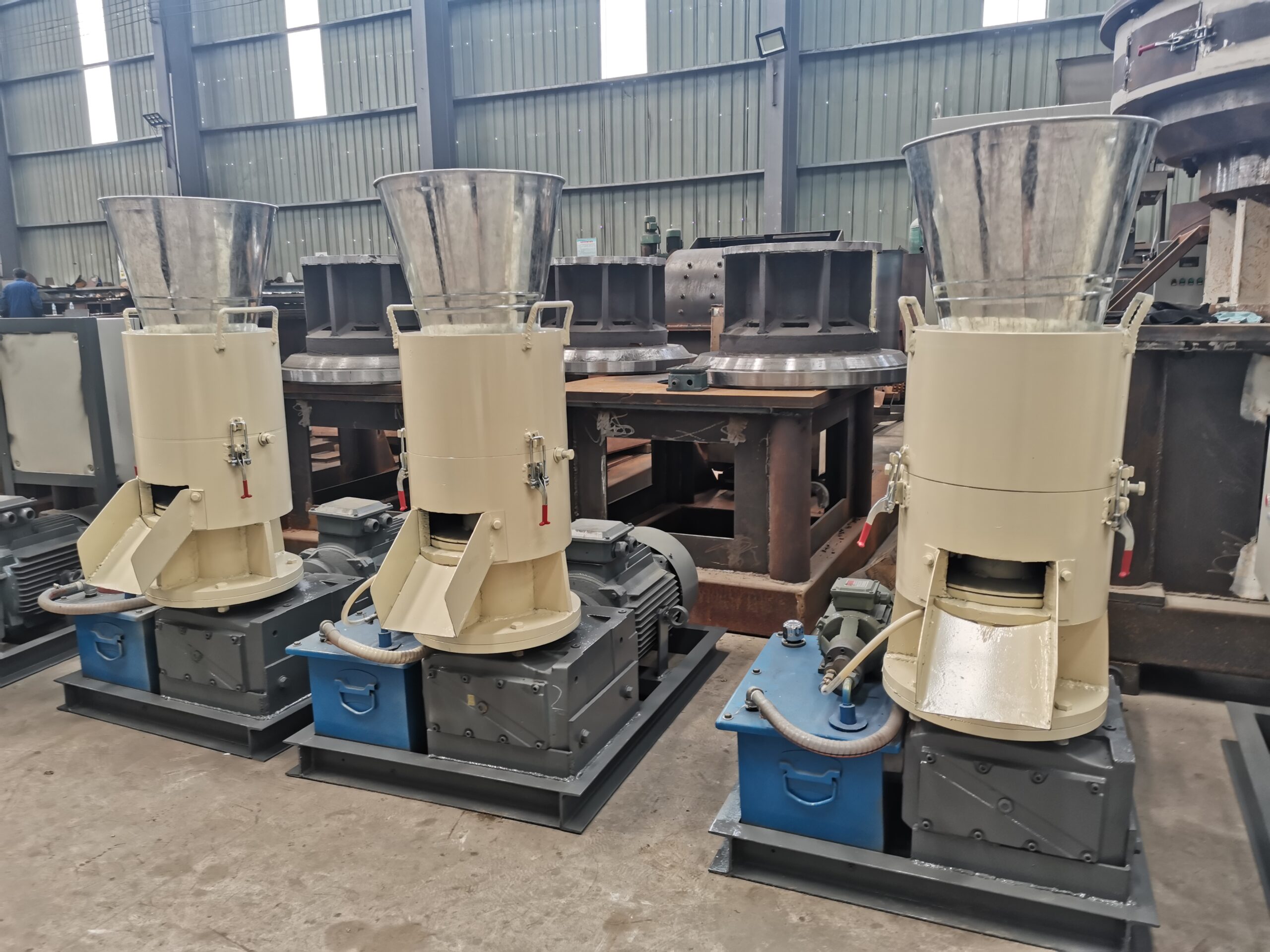 Fertilizer pelletizer small feed pellet mill diesel engine
