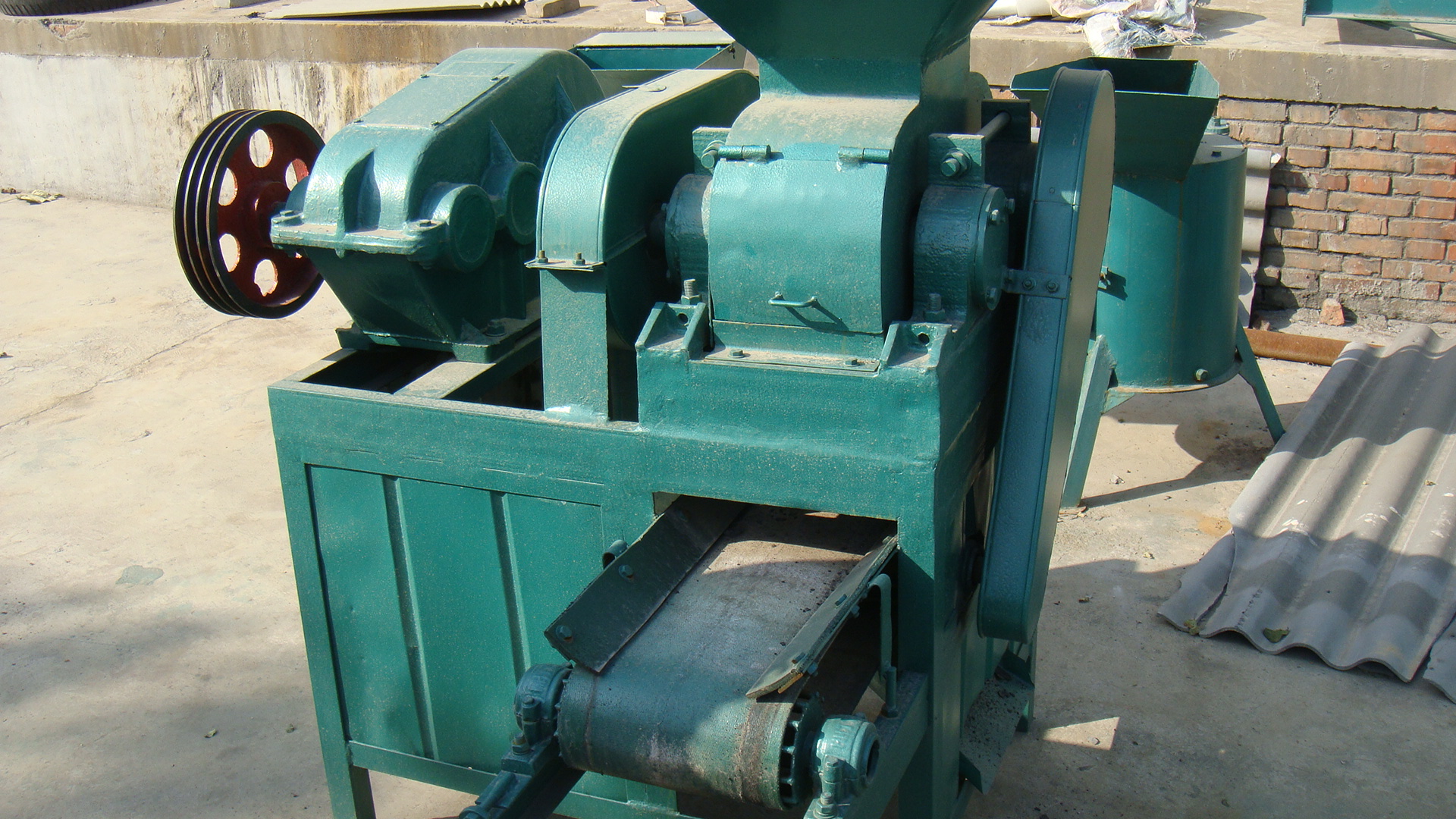 coal making machine