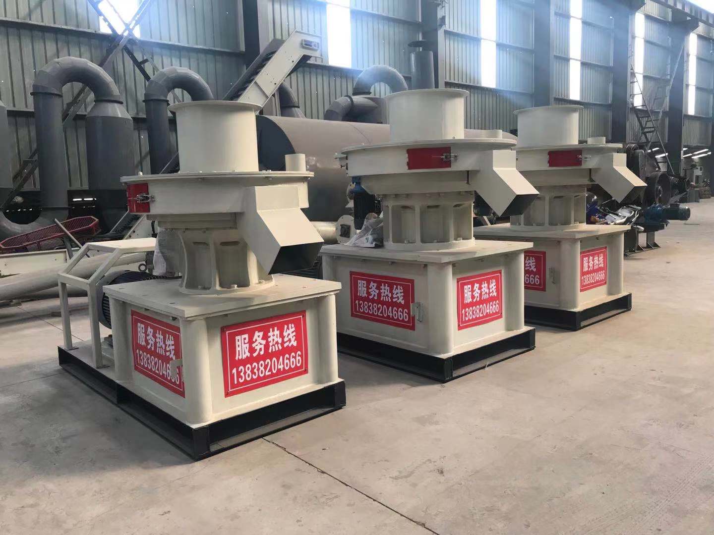 High Efficient Flat Die Biomass Pelletizer Wood Granulator
