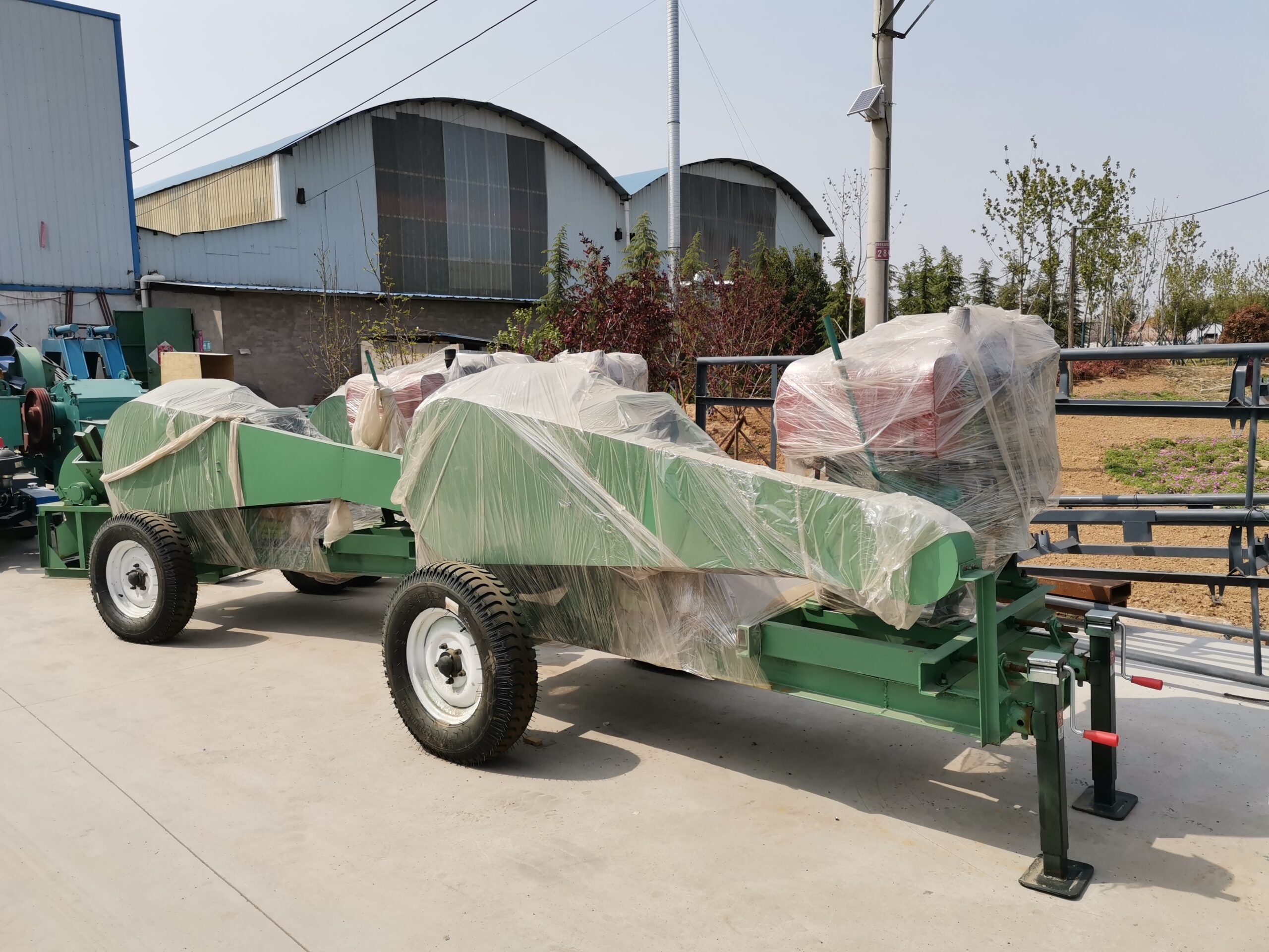 high output wood sawdust hammer mill with cyclone